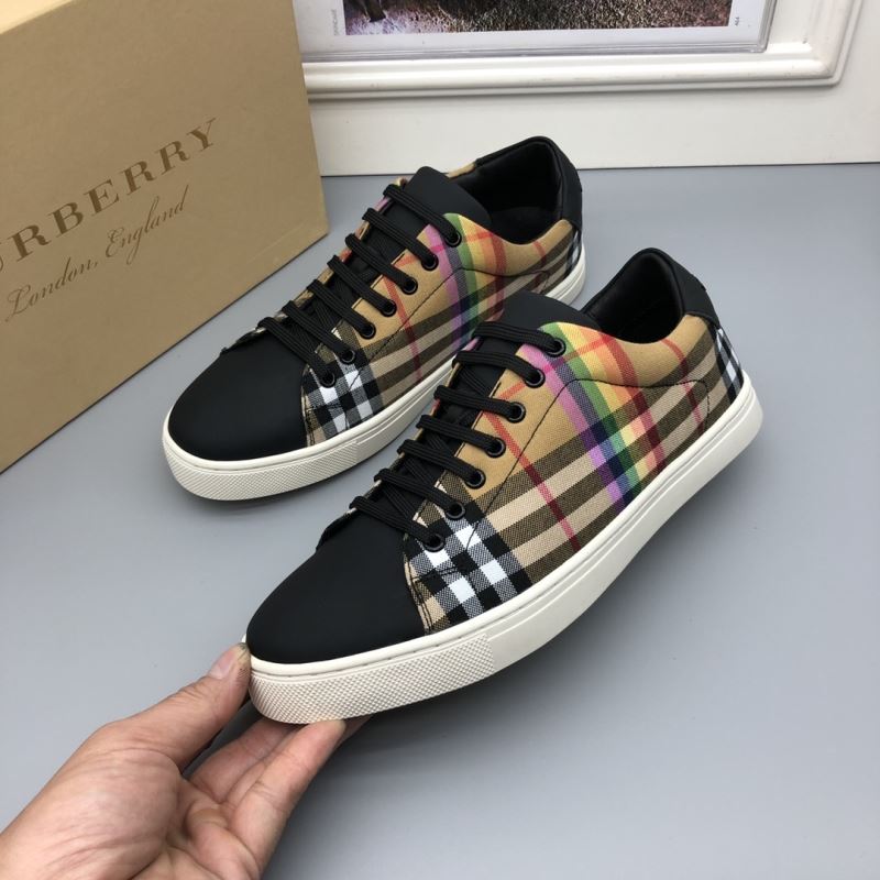 Burberry Low Shoes